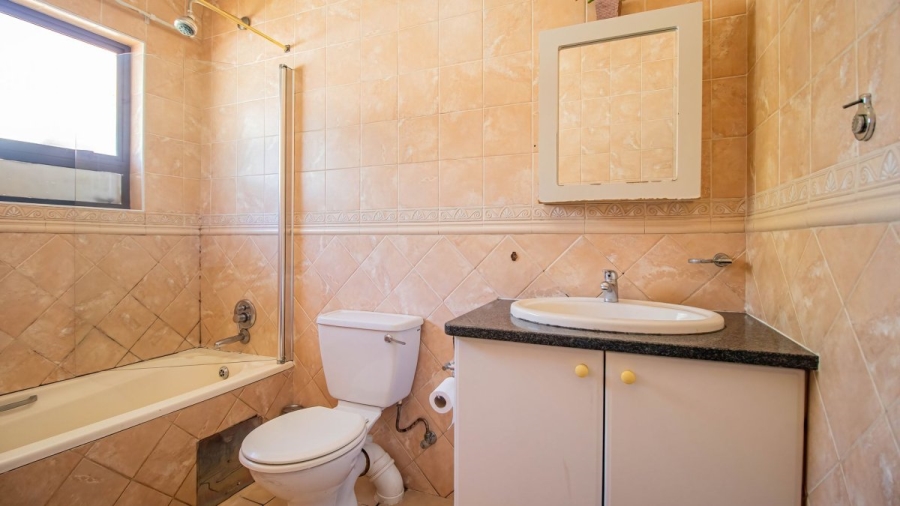 2 Bedroom Property for Sale in Bedfordview Gauteng