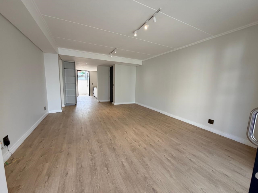To Let 2 Bedroom Property for Rent in Sandringham Gauteng
