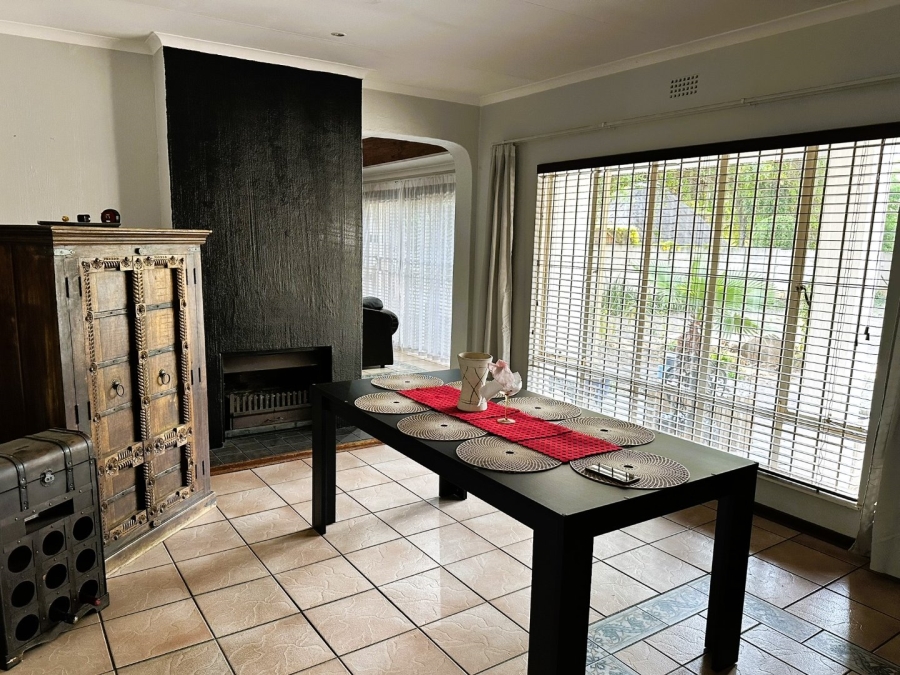 To Let 3 Bedroom Property for Rent in Northwold Gauteng