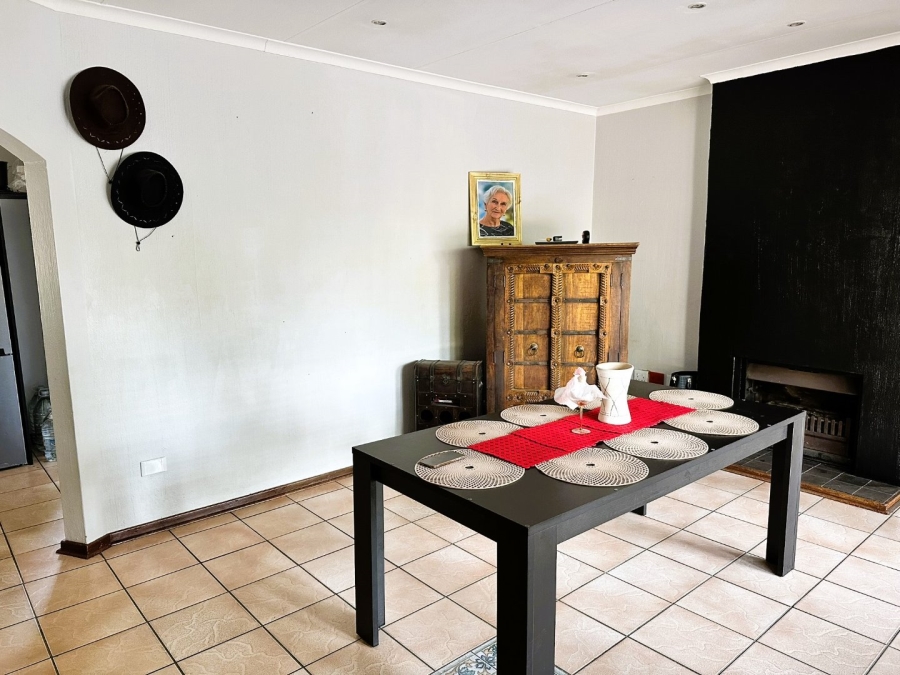 To Let 3 Bedroom Property for Rent in Northwold Gauteng