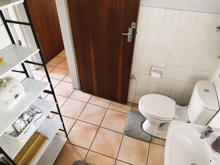To Let 3 Bedroom Property for Rent in Northwold Gauteng