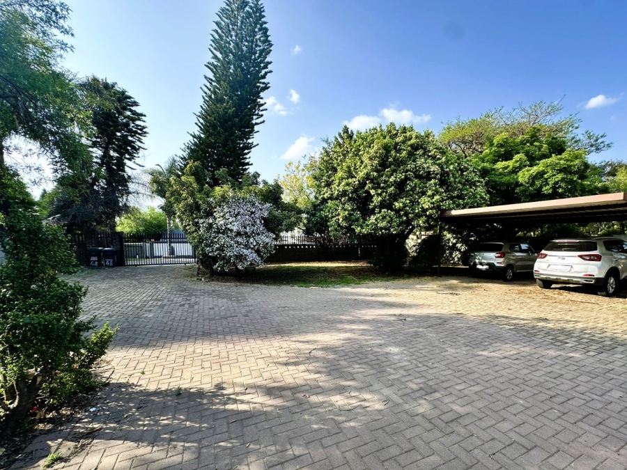 To Let 3 Bedroom Property for Rent in Northwold Gauteng