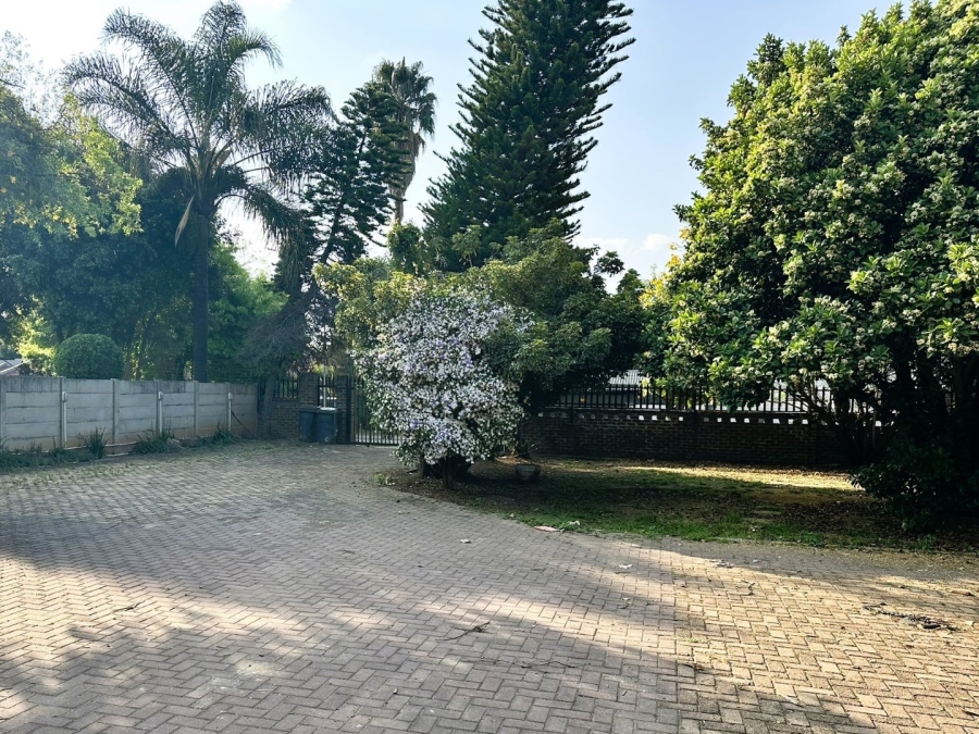To Let 3 Bedroom Property for Rent in Northwold Gauteng
