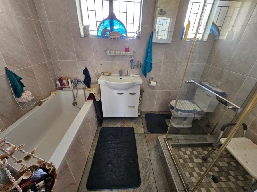 3 Bedroom Property for Sale in Ferryvale Gauteng