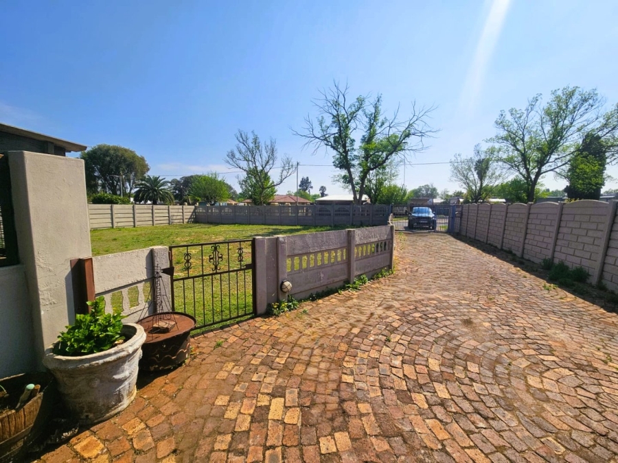 3 Bedroom Property for Sale in Ferryvale Gauteng