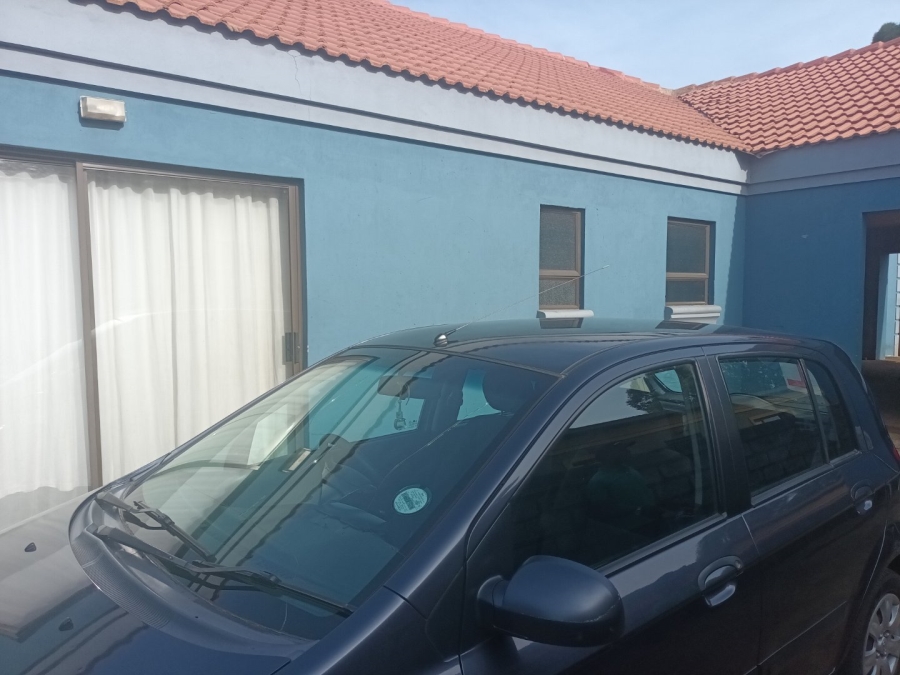 3 Bedroom Property for Sale in Vosloorus Gauteng