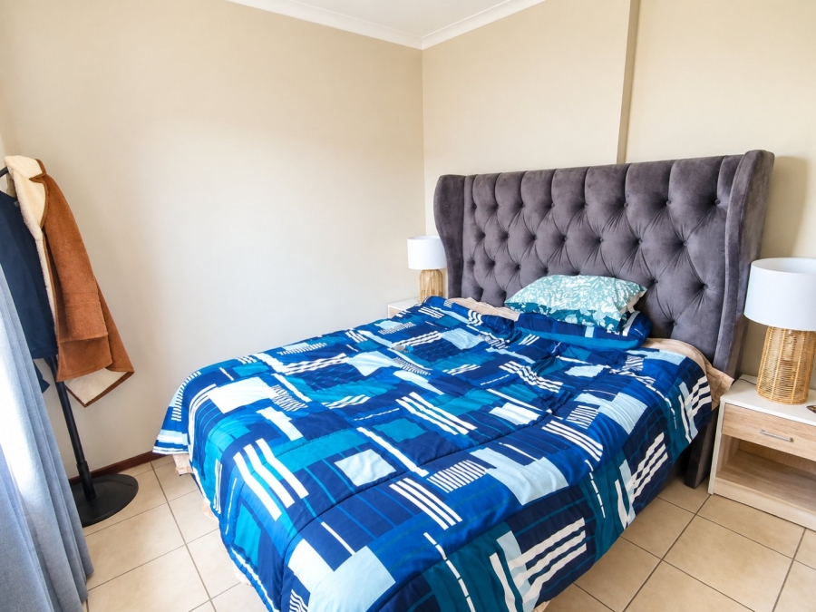 To Let 2 Bedroom Property for Rent in Noordwyk Gauteng