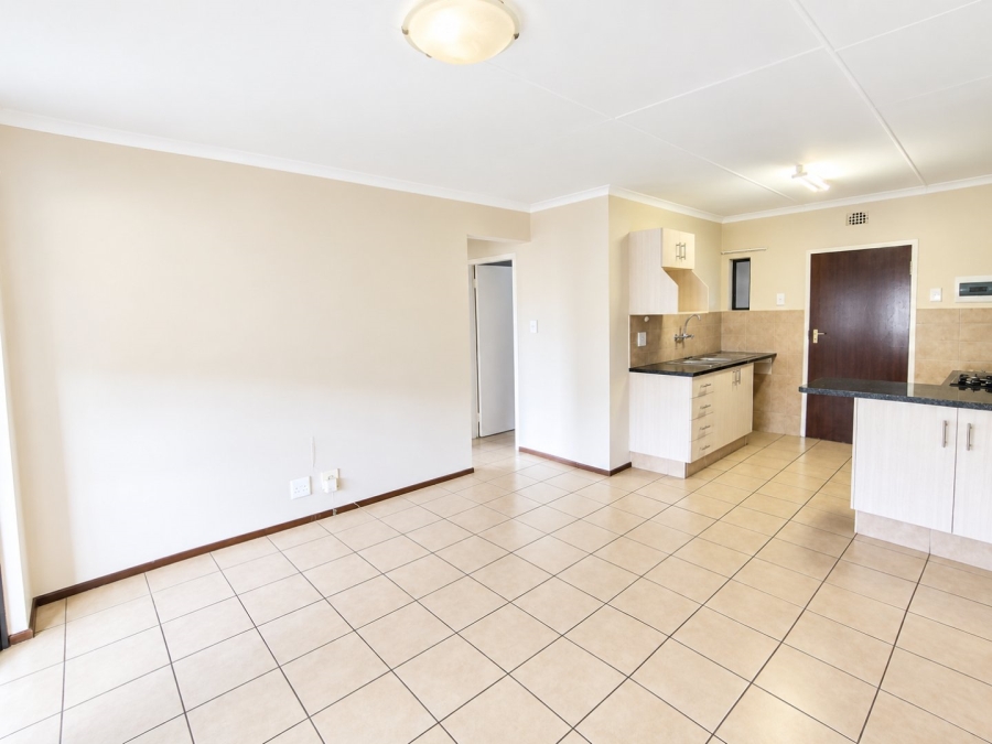 2 Bedroom Property for Sale in Noordwyk Gauteng