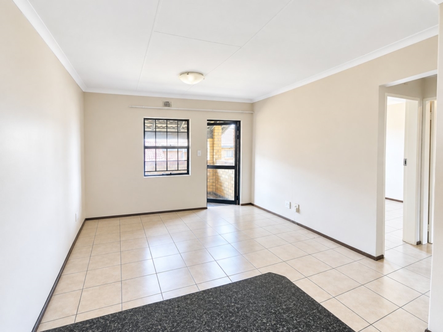 2 Bedroom Property for Sale in Noordwyk Gauteng