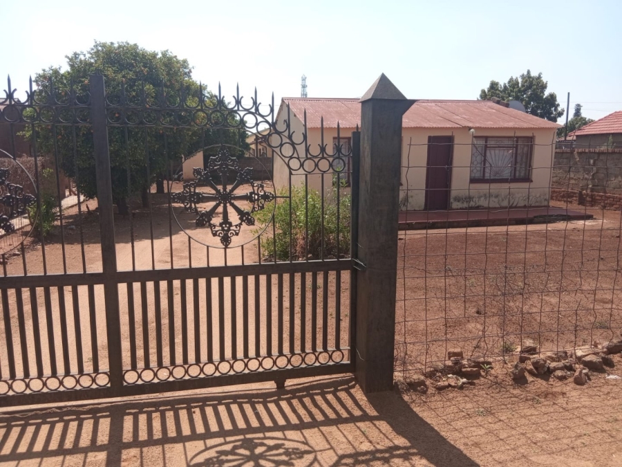 2 Bedroom Property for Sale in Ga-Rankuwa Unit 2 Gauteng
