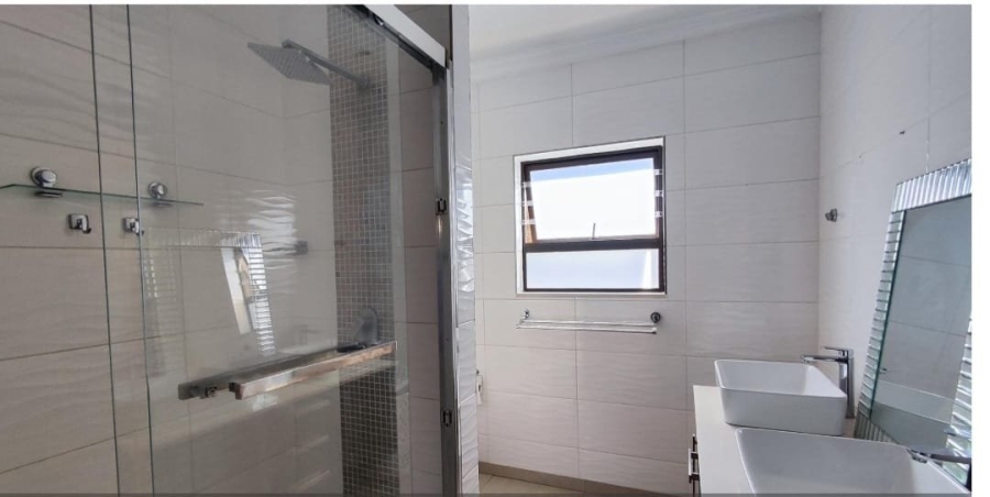 3 Bedroom Property for Sale in Brentwood Park AH Gauteng