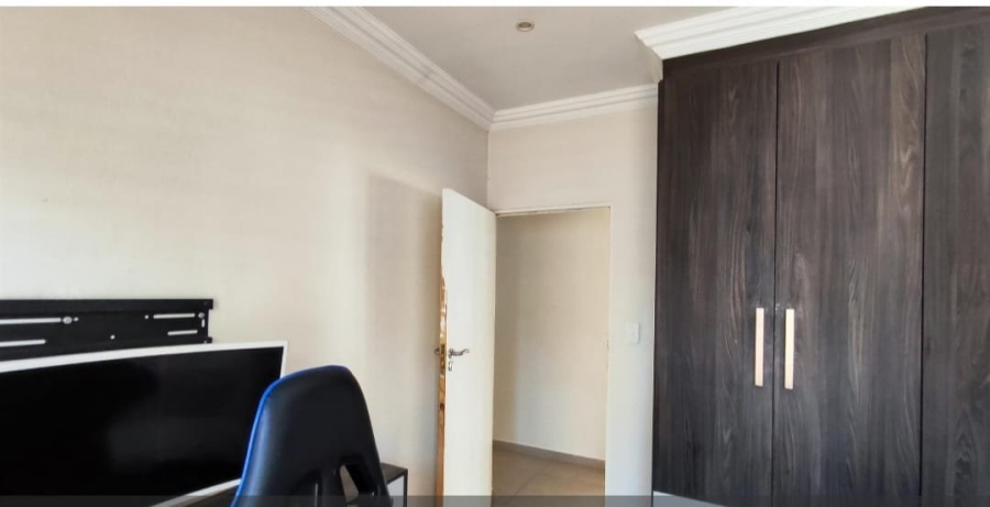 3 Bedroom Property for Sale in Brentwood Park AH Gauteng