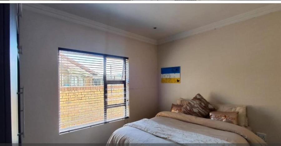 3 Bedroom Property for Sale in Brentwood Park AH Gauteng
