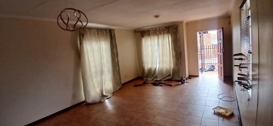 3 Bedroom Property for Sale in Amandasig Gauteng