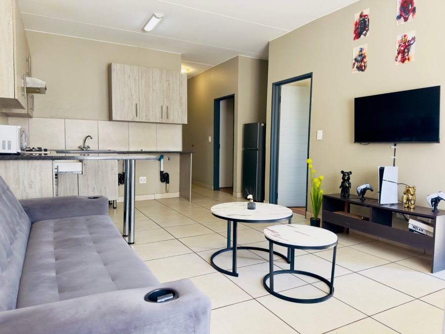 2 Bedroom Property for Sale in Glen Austin Gauteng