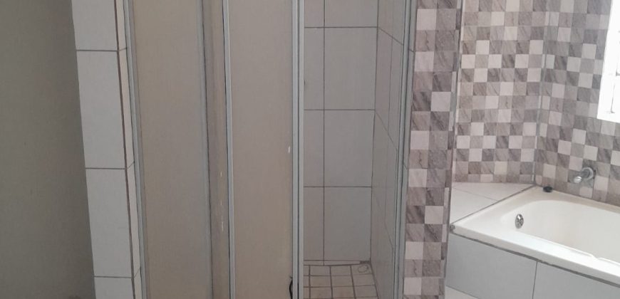 5 Bedroom Property for Sale in The Orchards Gauteng