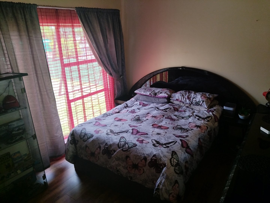 4 Bedroom Property for Sale in Rensburg Gauteng