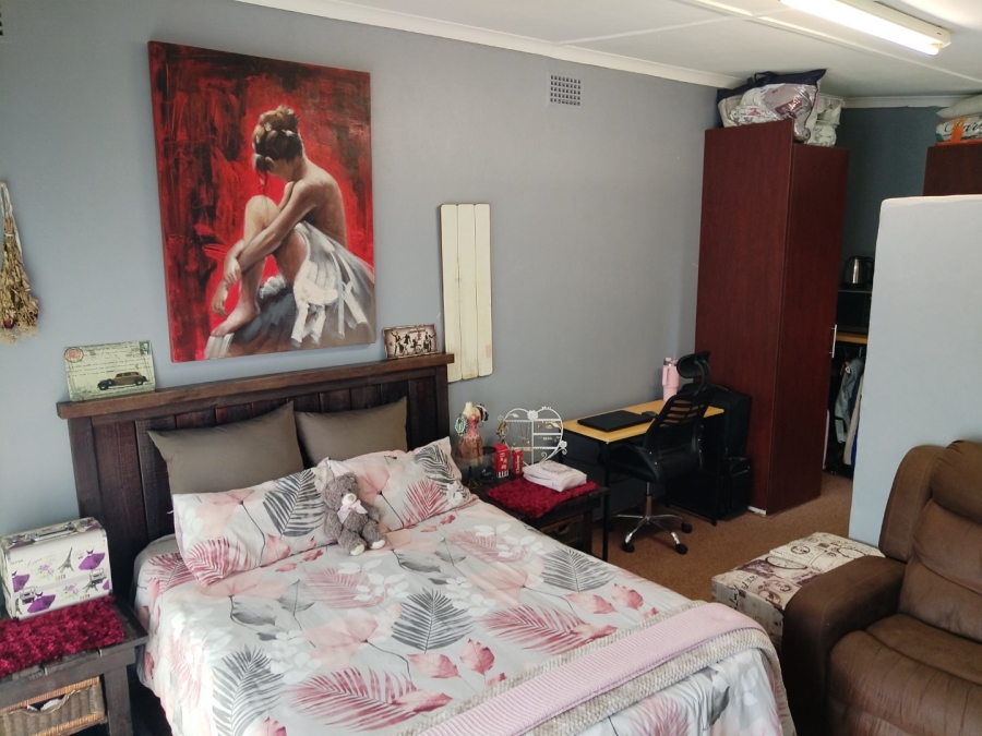 4 Bedroom Property for Sale in Rensburg Gauteng