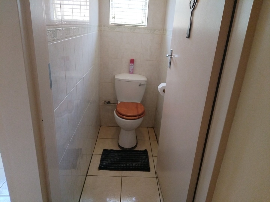 4 Bedroom Property for Sale in Rensburg Gauteng