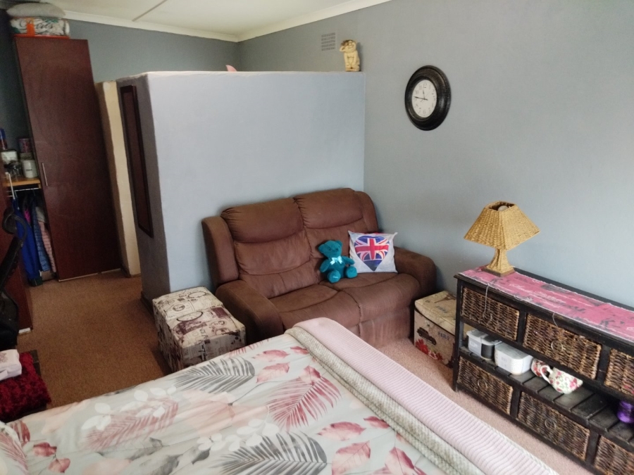 4 Bedroom Property for Sale in Rensburg Gauteng