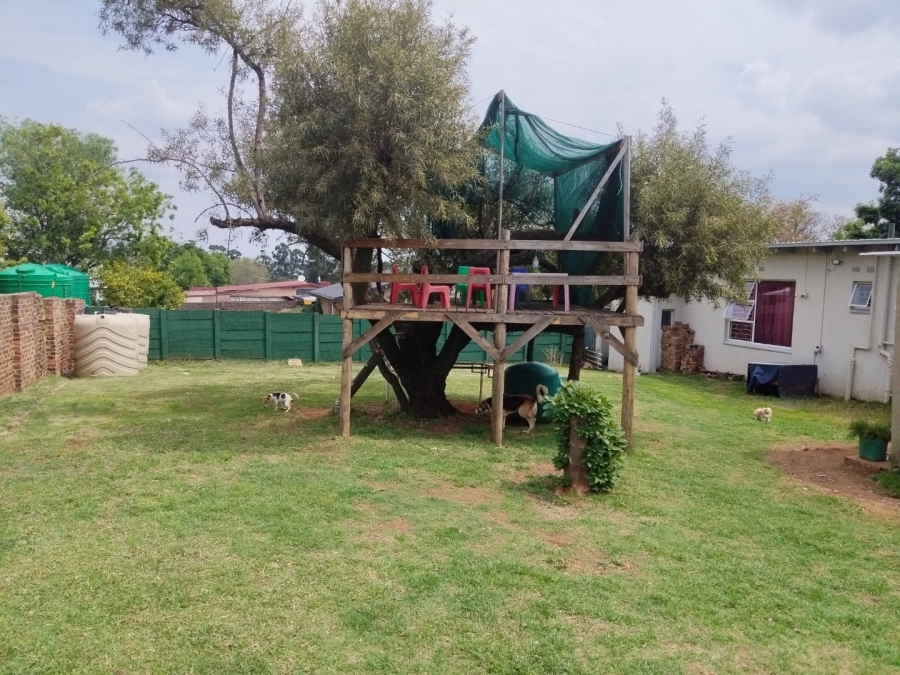 4 Bedroom Property for Sale in Rensburg Gauteng
