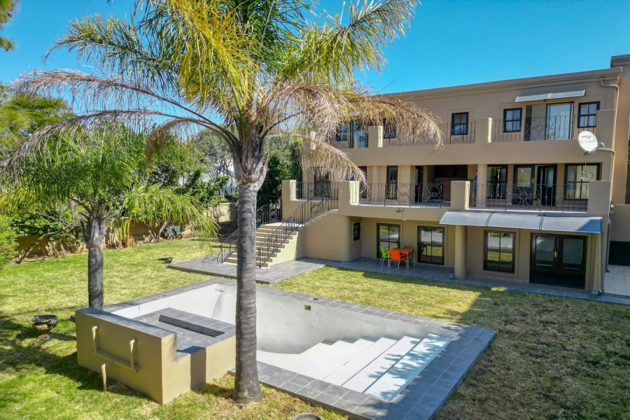 5 Bedroom Property for Sale in Kyalami Gauteng