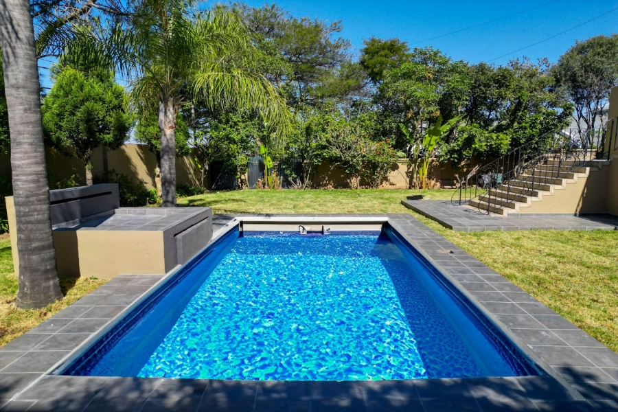5 Bedroom Property for Sale in Kyalami Gauteng