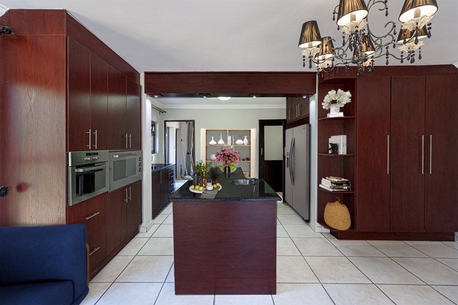 5 Bedroom Property for Sale in Kyalami Gauteng