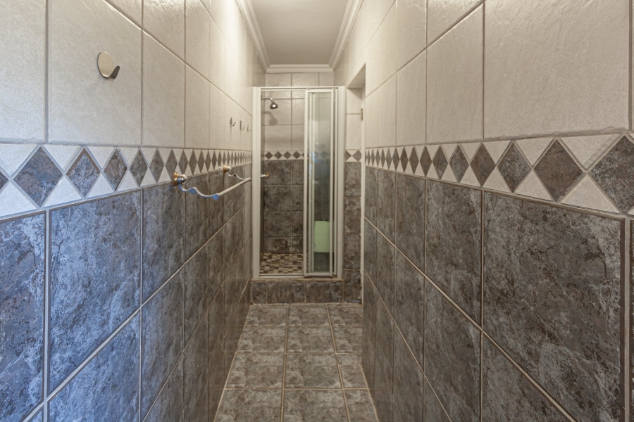 5 Bedroom Property for Sale in Kyalami Gauteng