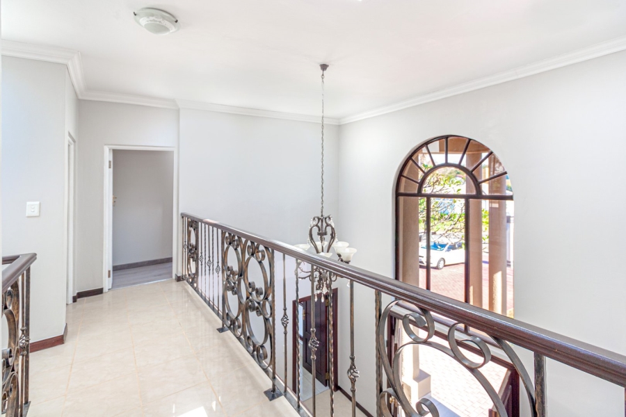 5 Bedroom Property for Sale in Kyalami Gauteng