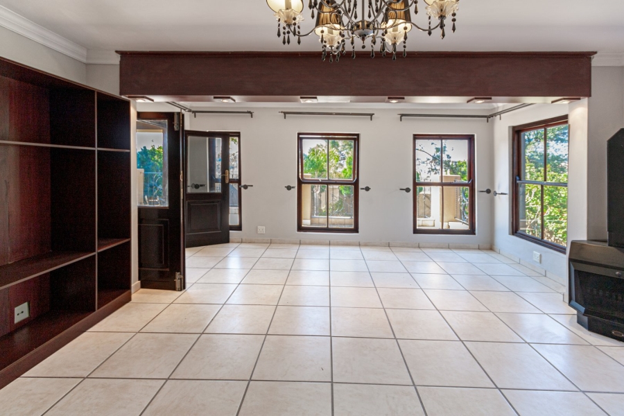 5 Bedroom Property for Sale in Kyalami Gauteng