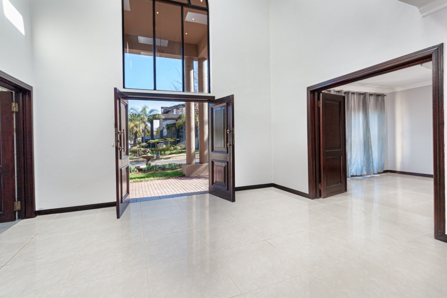 5 Bedroom Property for Sale in Kyalami Gauteng
