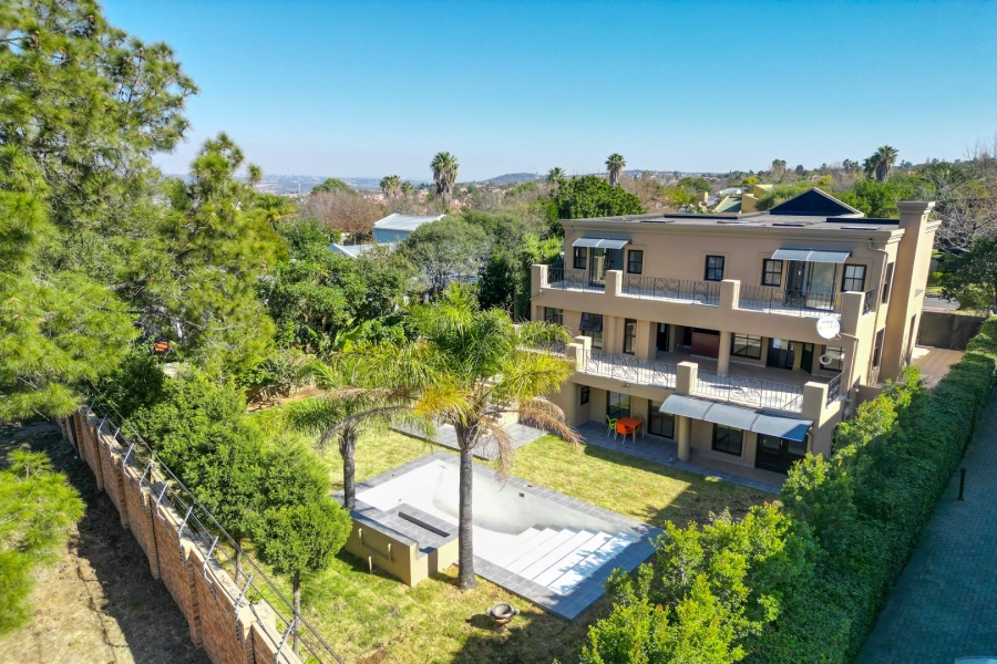 5 Bedroom Property for Sale in Kyalami Gauteng