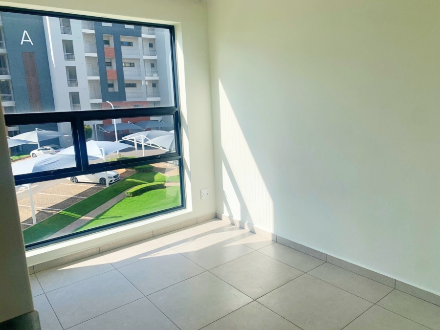 To Let 2 Bedroom Property for Rent in Greenstone Hill Gauteng