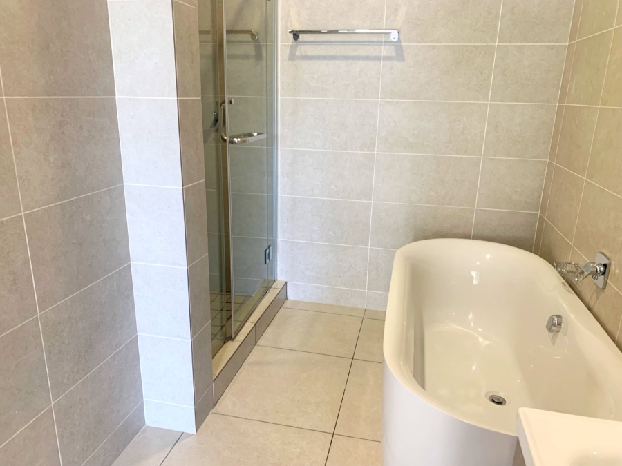 To Let 2 Bedroom Property for Rent in Greenstone Hill Gauteng