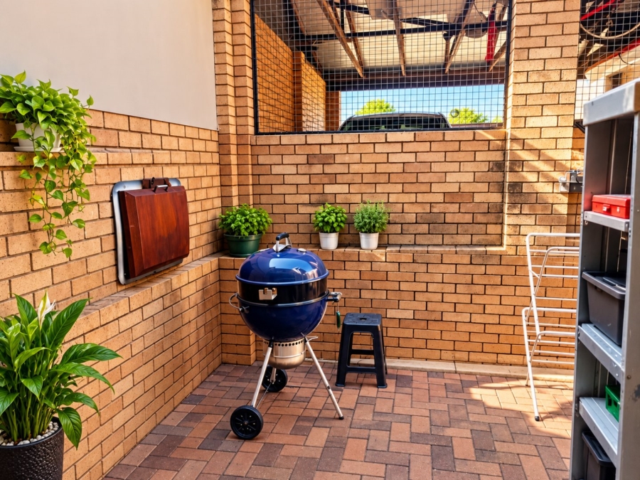 3 Bedroom Property for Sale in Die Wilgers Gauteng