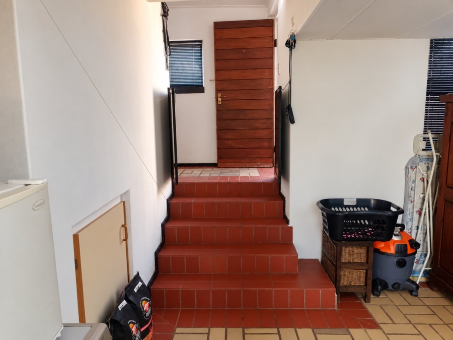 3 Bedroom Property for Sale in Die Wilgers Gauteng