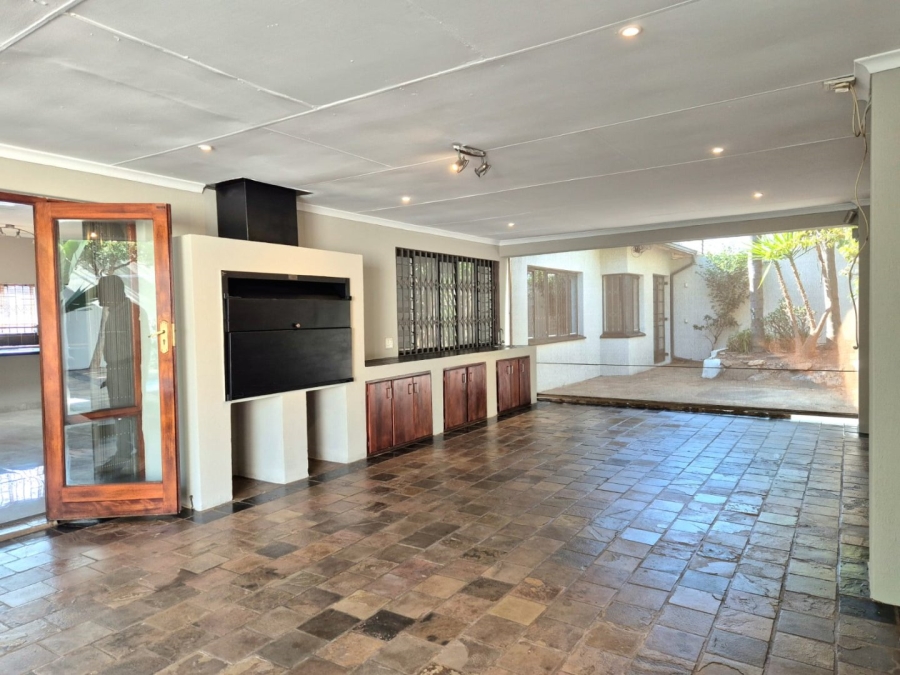 3 Bedroom Property for Sale in Brooklyn Gauteng
