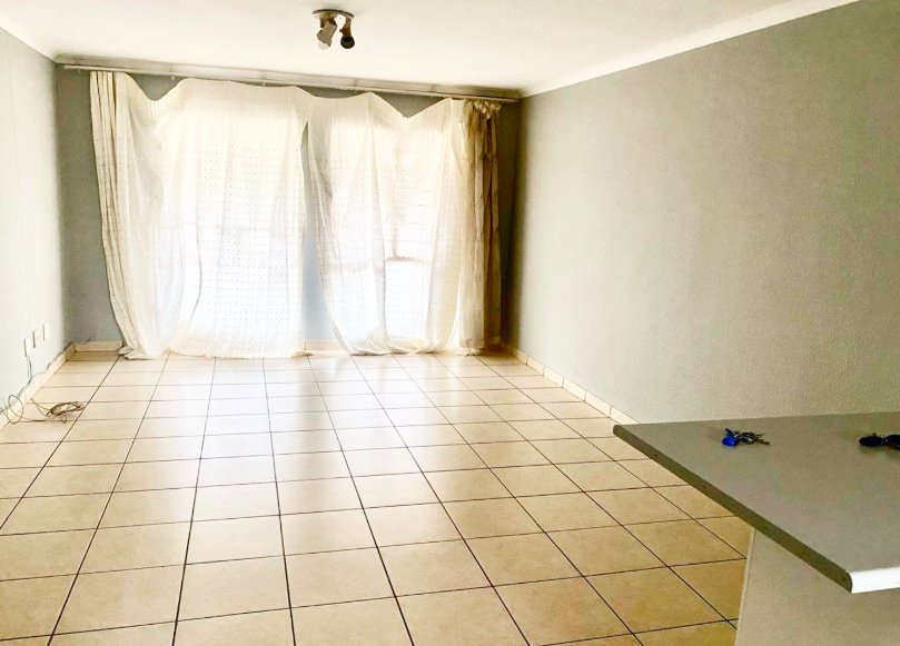 2 Bedroom Property for Sale in Oakdene Gauteng