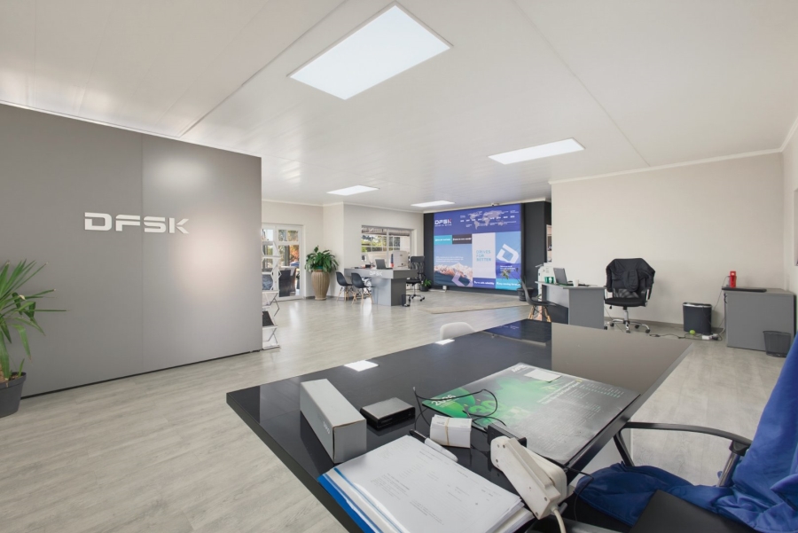 Commercial Property for Sale in Rhodesfield Gauteng