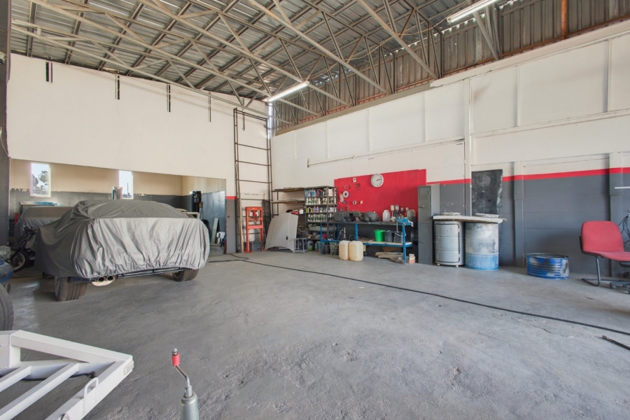 Commercial Property for Sale in Rhodesfield Gauteng