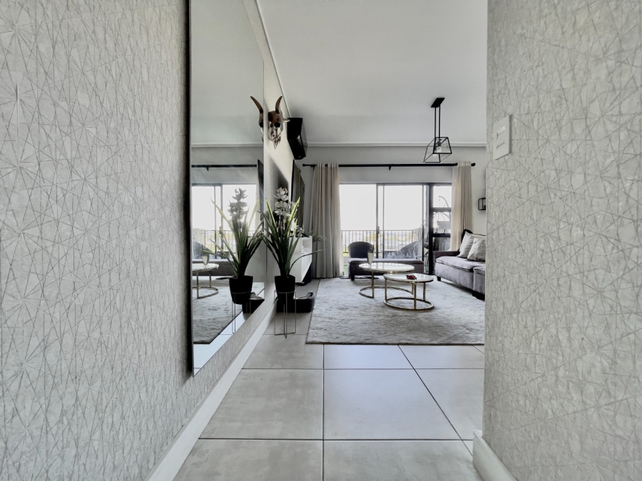 To Let 2 Bedroom Property for Rent in The Polofields Gauteng