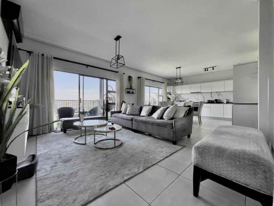 To Let 2 Bedroom Property for Rent in The Polofields Gauteng