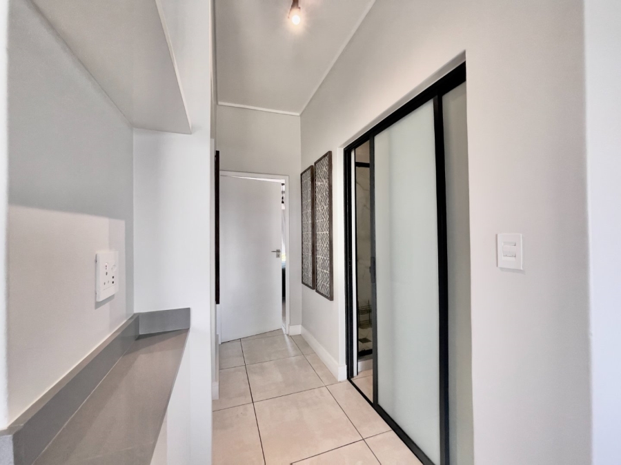 To Let 2 Bedroom Property for Rent in The Polofields Gauteng