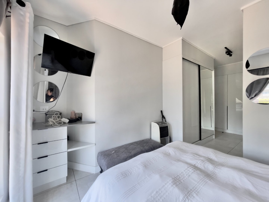 To Let 2 Bedroom Property for Rent in The Polofields Gauteng