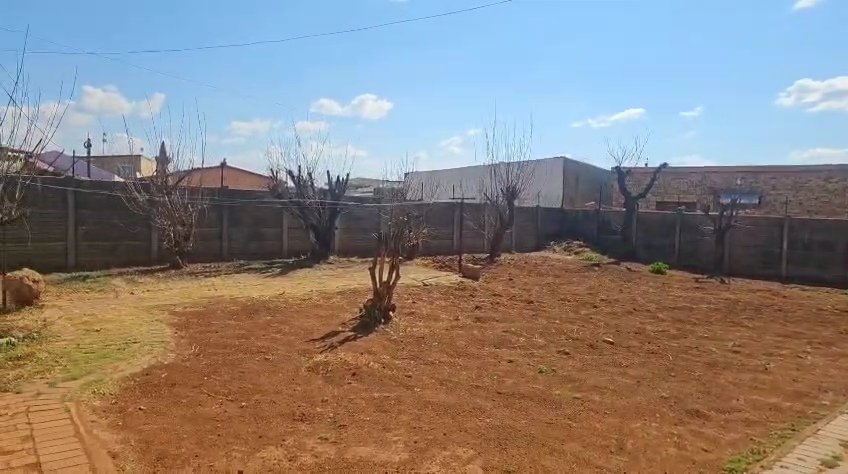 3 Bedroom Property for Sale in Lenasia Ext 11 Gauteng