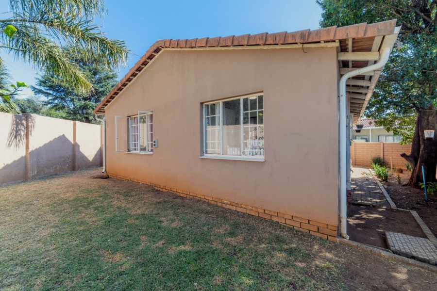 To Let 3 Bedroom Property for Rent in Northwold Gardens Gauteng