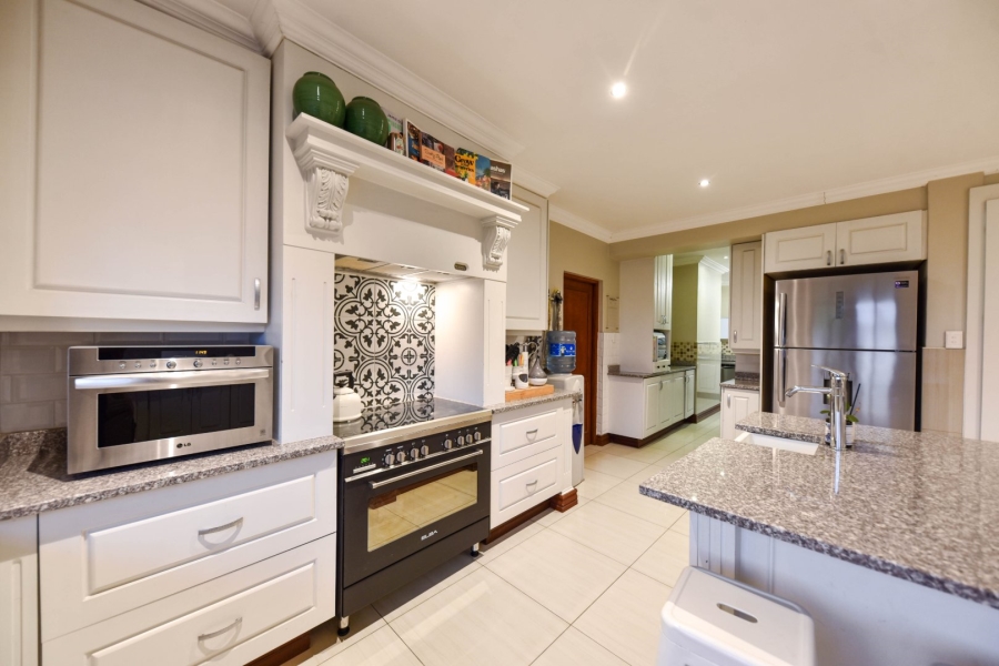 4 Bedroom Property for Sale in Lombardy Gauteng