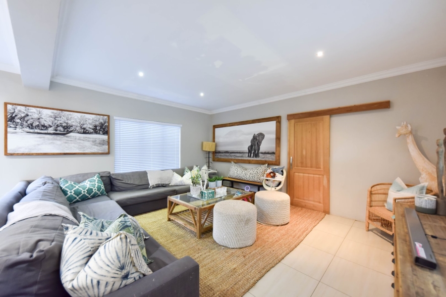 4 Bedroom Property for Sale in Lombardy Gauteng