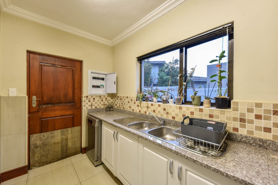 4 Bedroom Property for Sale in Lombardy Gauteng